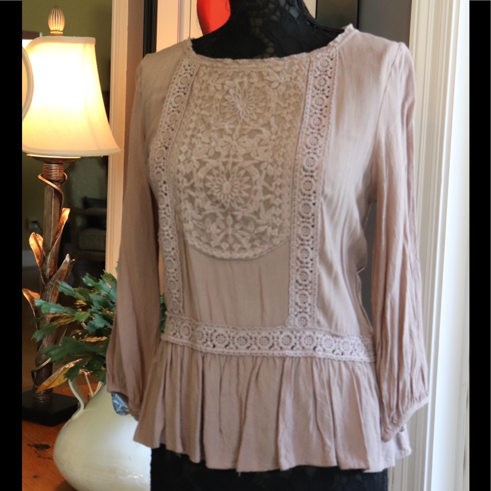ENTRO GATHERED WAIST TOP